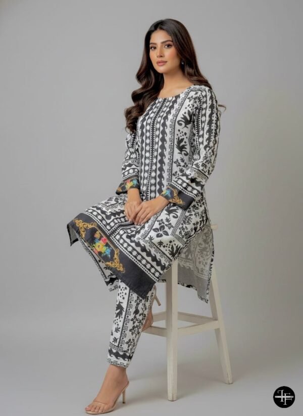 WhatsApp Image 2025-11-27 at 10.57.27 AM (1) Classic Black & White Ethnic Floral Khaddar 2 Piece Suit